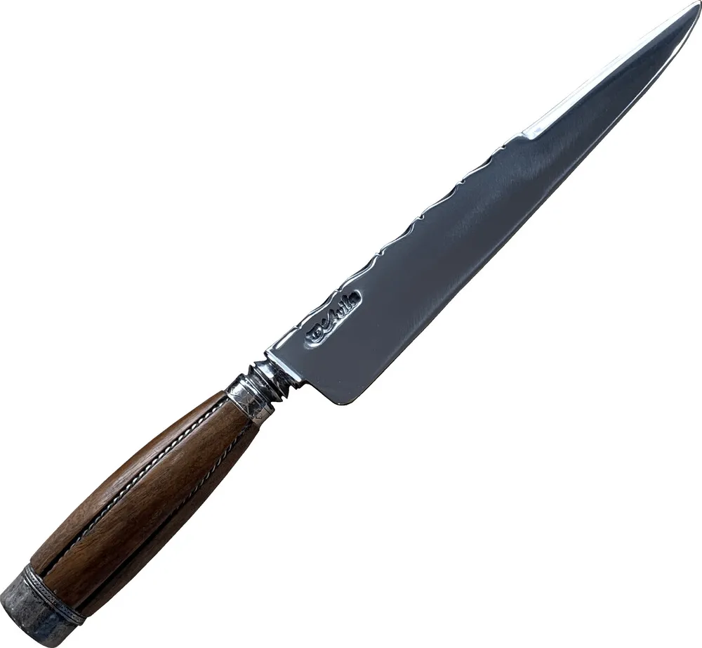 Faca Gaúcha Giuseppe Garibaldi da Coleção Heróis Farroupilha em aço carbono 8", cabo Retovado em madeira. - Imagem 2