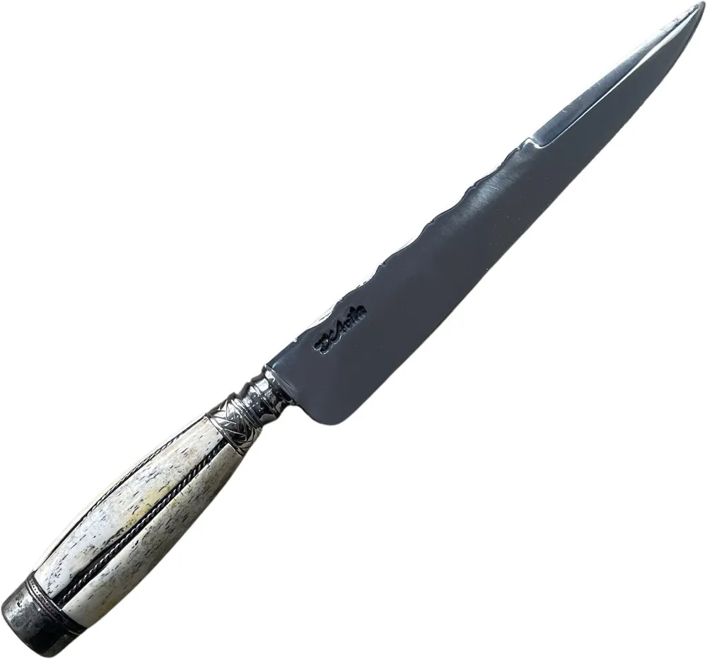 Faca Giuseppe Garibaldi da Coleção Heróis Farroupilha em aço carbono 8", cabo torneado paralelo em osso. - Imagem 6