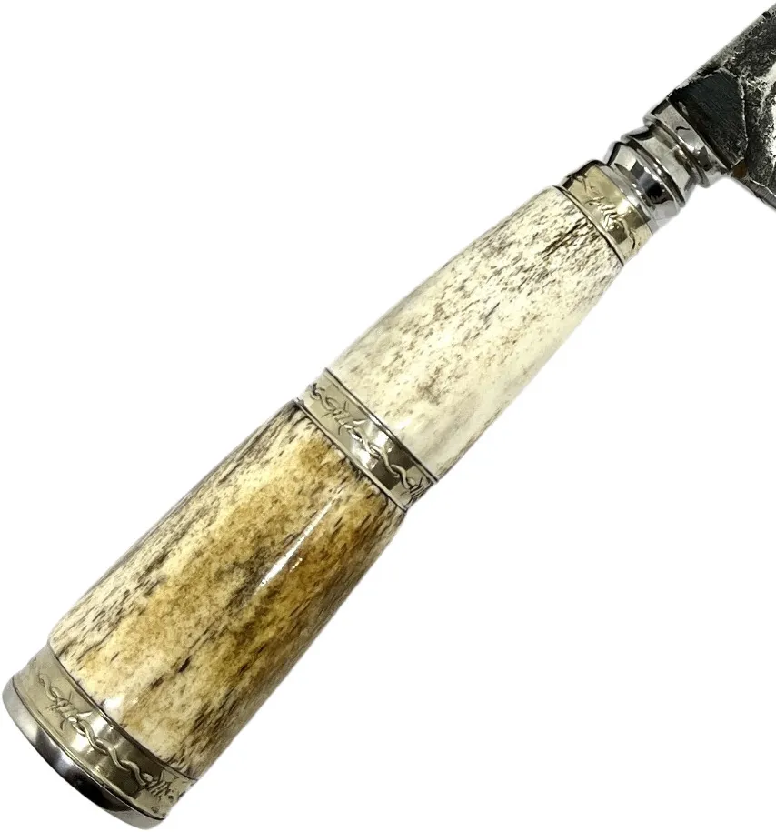 Faca Gaúcha Torneada 8'' em aço carbono, Cabo em osso com anel, brutforj polido - Imagem 3