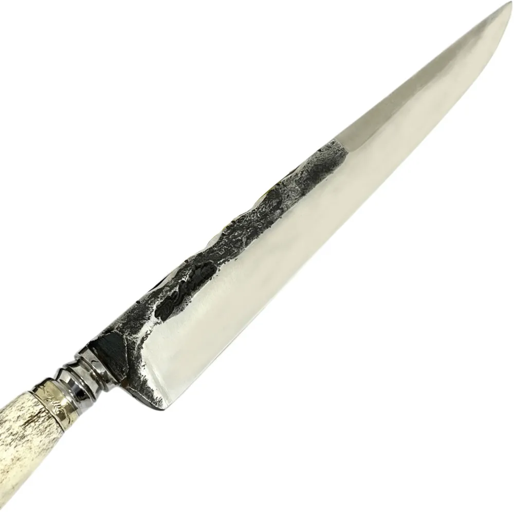 Faca Gaúcha Torneada 8'' em aço carbono, Cabo em osso com anel, brutforj polido - Imagem 4